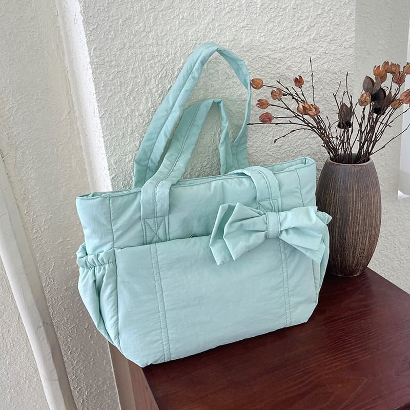 Fashion Casual Commuter Shoulder Bag Minimalist Underarm Bag Bucket Bag Korean Niche Large Capacity Tote Bag