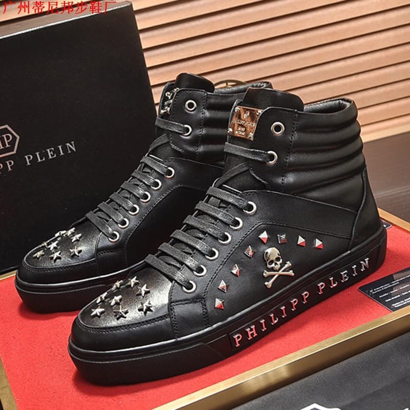 2026 Autumn New Men's Shoes Genuine Leather High-Top Shoes Trendy Versatile Rivet Board Shoes Skull High-Top White Sneakers Trendy