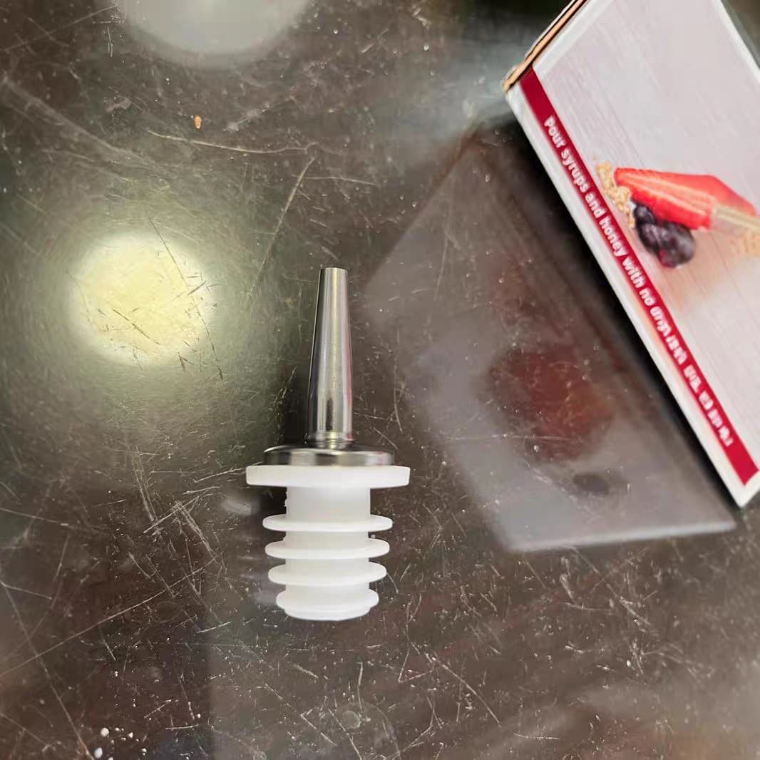 Hot Selling Cocktail Japanese Bitters Bottle Stopper Pour Spout Absinthe Bottle Glass Bottle Oak Stopper Drip Pourer Bartending Tool