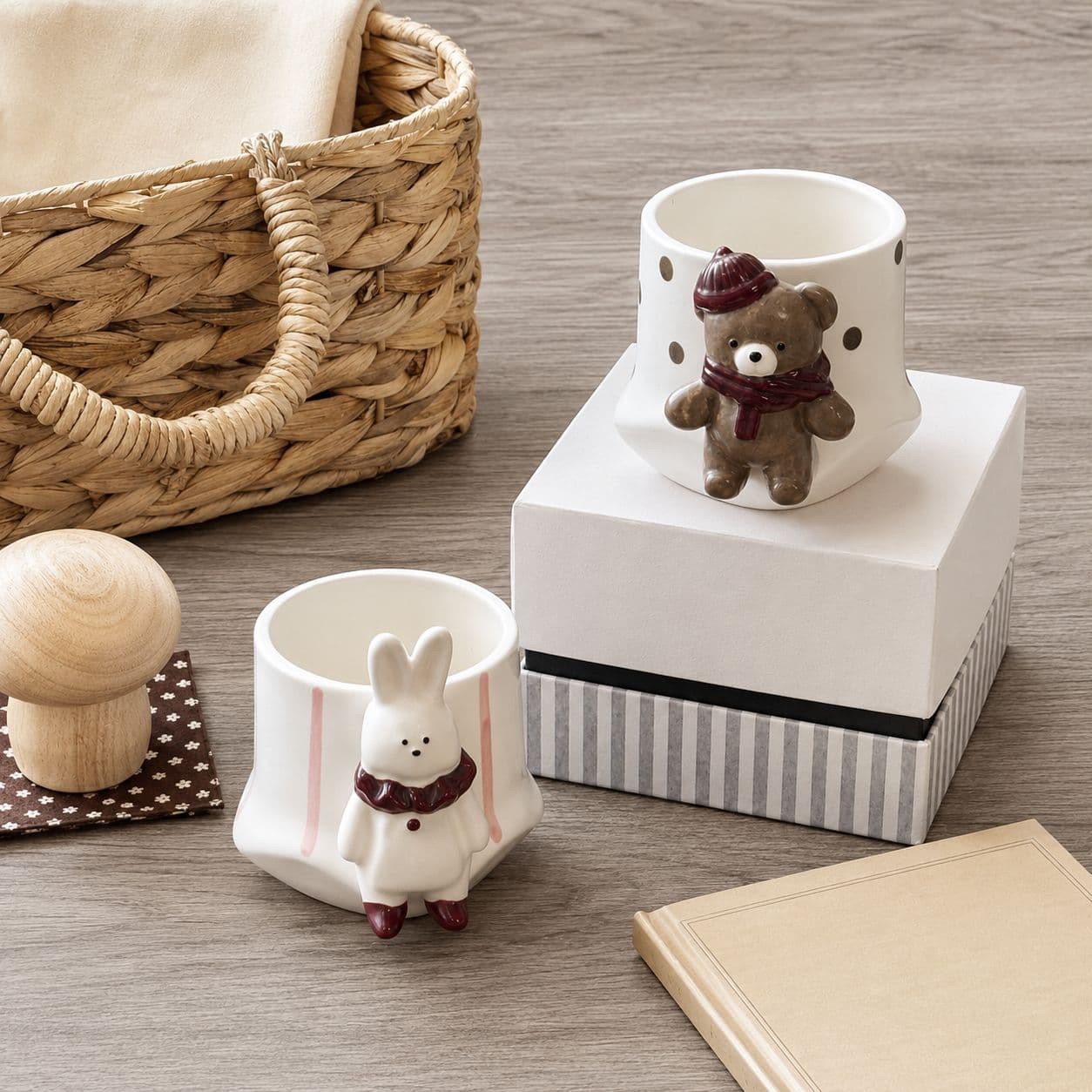 Factory Direct 3D Bear Hand-Painted Ceramic Mug Coffee Cup Cute Rabbit Coffee Mug for Home Drinking Water