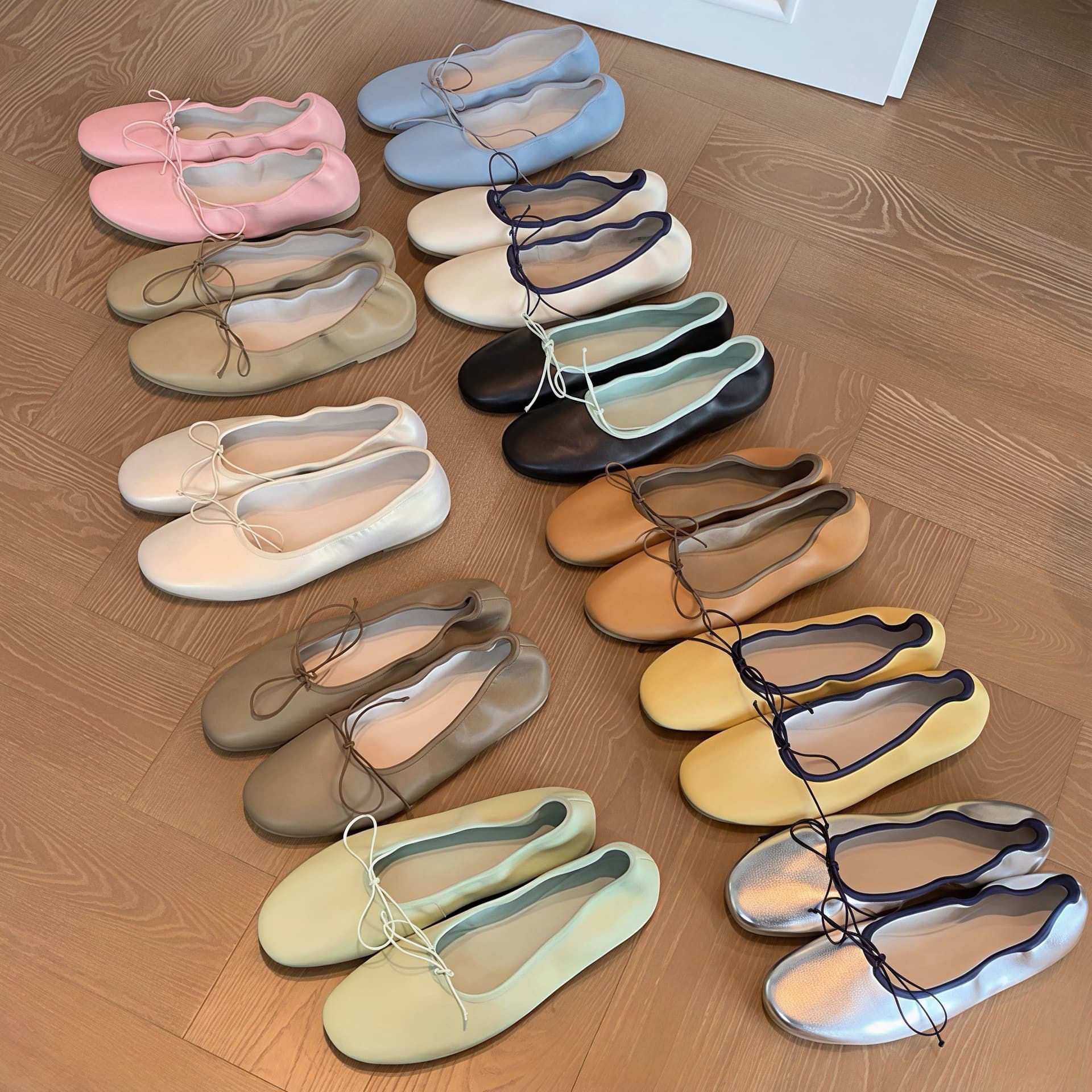 Sheepskin Version Grape-Colored Bowknot Soft-Soled Genuine Leather Ballet Flats for Women, Shallow Mouth Flat Egg Roll Shoes for Commuting