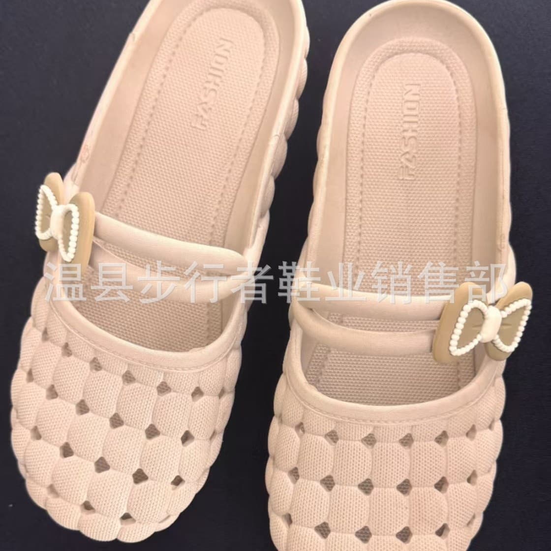 2025 Summer New Cave Shoes Baotou Slippers Women's Non-slip Cute Casual Home Outfit Soft Bottom Bathroom Breathable