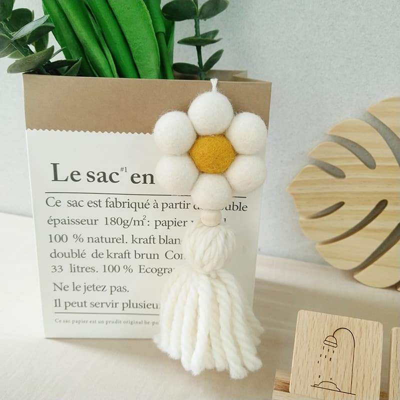 Nordic Style Home Children's Room Wool Ball Flower Tassel Hanging Decoration, Children's Tent Decoration, Handmade Hanging Decoration