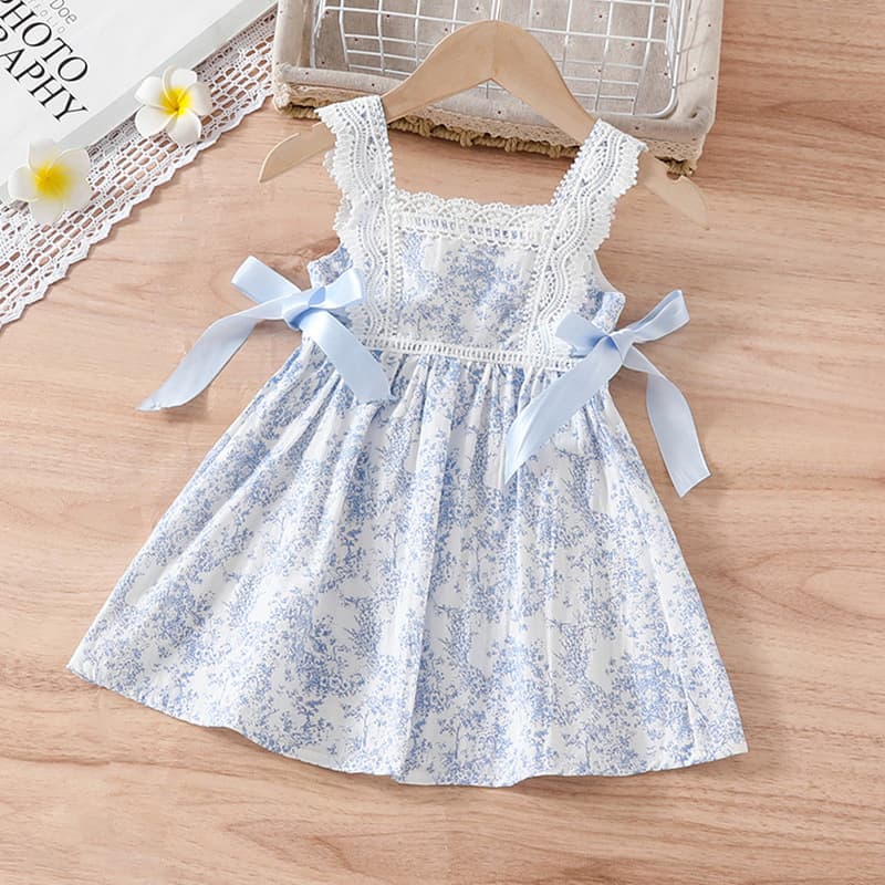 Girls Vintage Dress 2025 New Children's Summer Blue and White Porcelain Floral Print Fashionable Halter Vest Dress