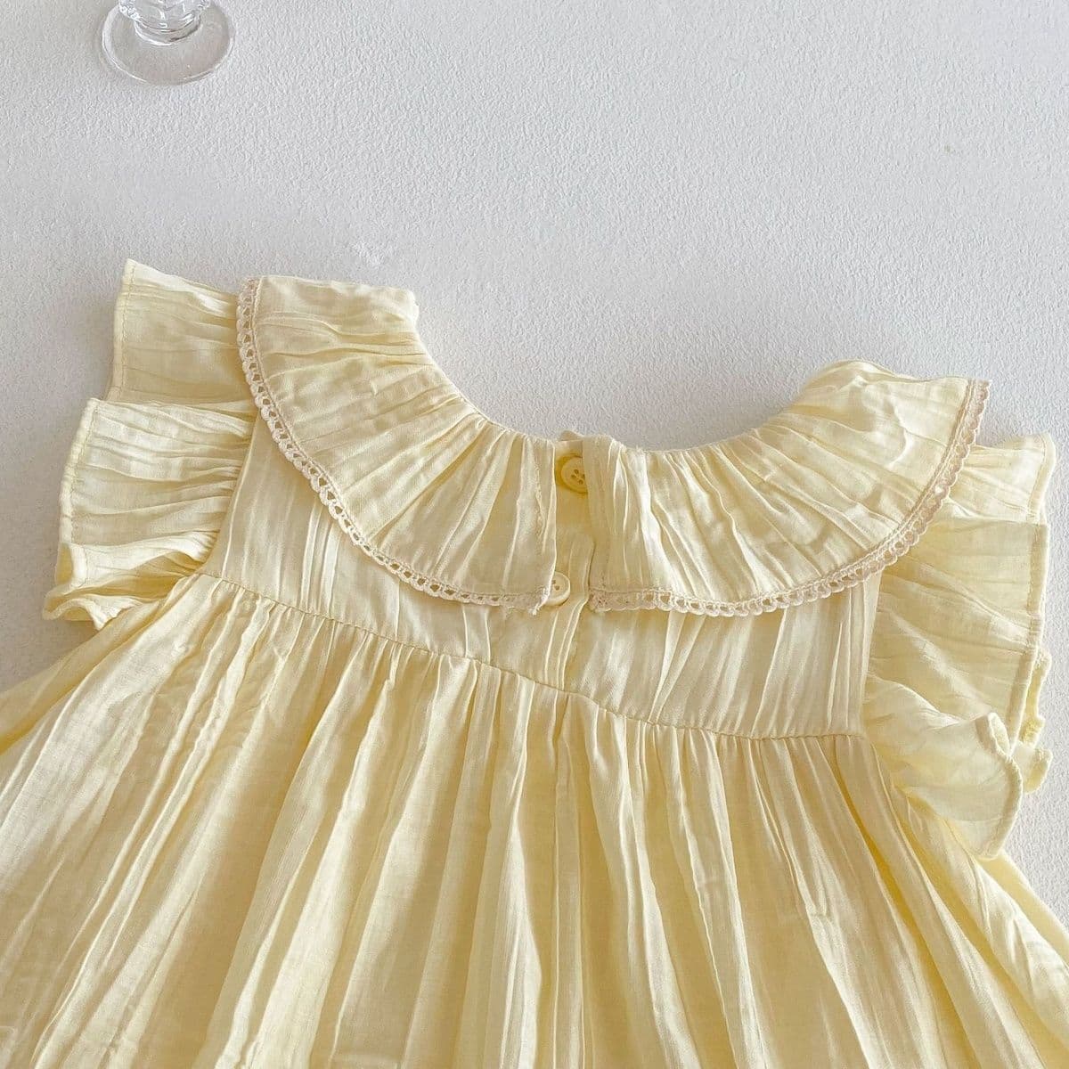Baby Embroidered Peter Pan Collar Wide Shoulder Dress, Korean Style, Fresh Floral Embroidery, Cute Flutter Sleeve Romper Dress for Girls