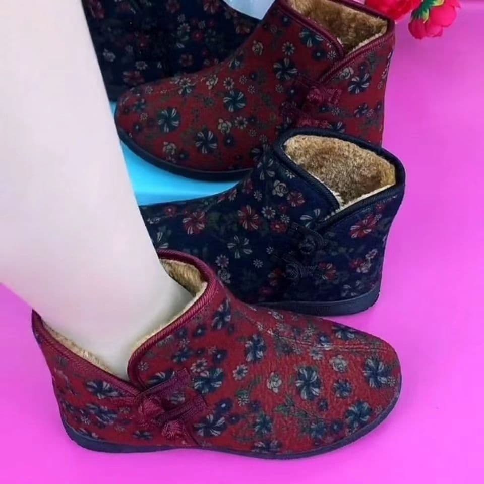 Thickened Winter Cotton Shoes for Elderly Women Warm Fleece Lined Booties High Top Cotton Boots with Buckle Casual Shoes