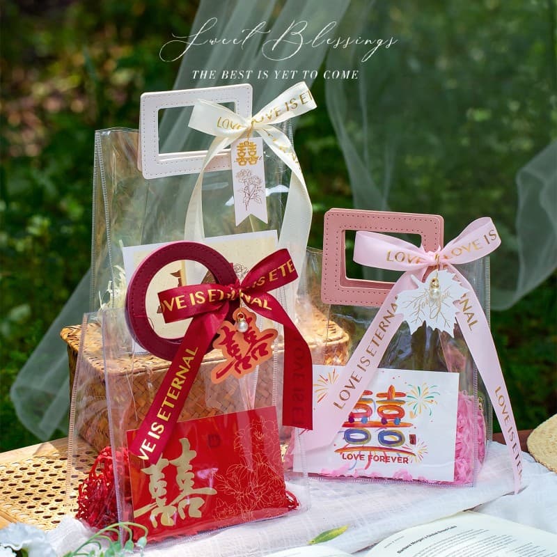New souvenir bag, high-end plastic transparent gift bag, wedding candy gift packaging, pvc handbag