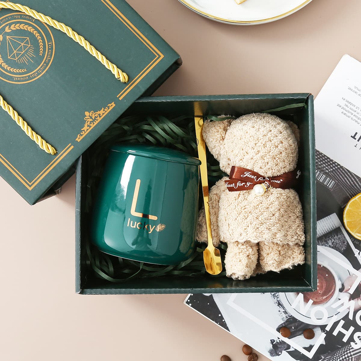 Creative Ceramic Mug Gift Box Towel Bear Ceramic Cup Wedding Gift Event Gift Wholesale