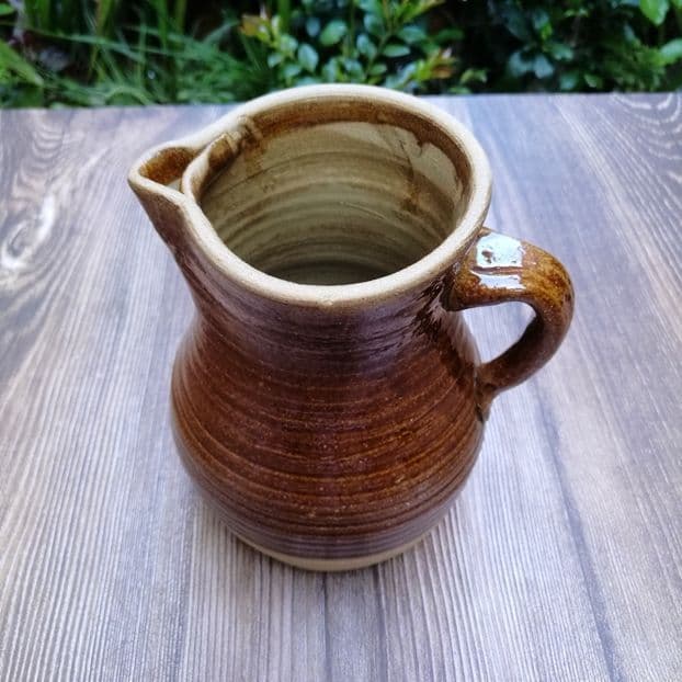 Yunnan Earthenware Pot - Dali Coarse Clay Tea Brewing Jar for Restaurants, 1L Capacity
