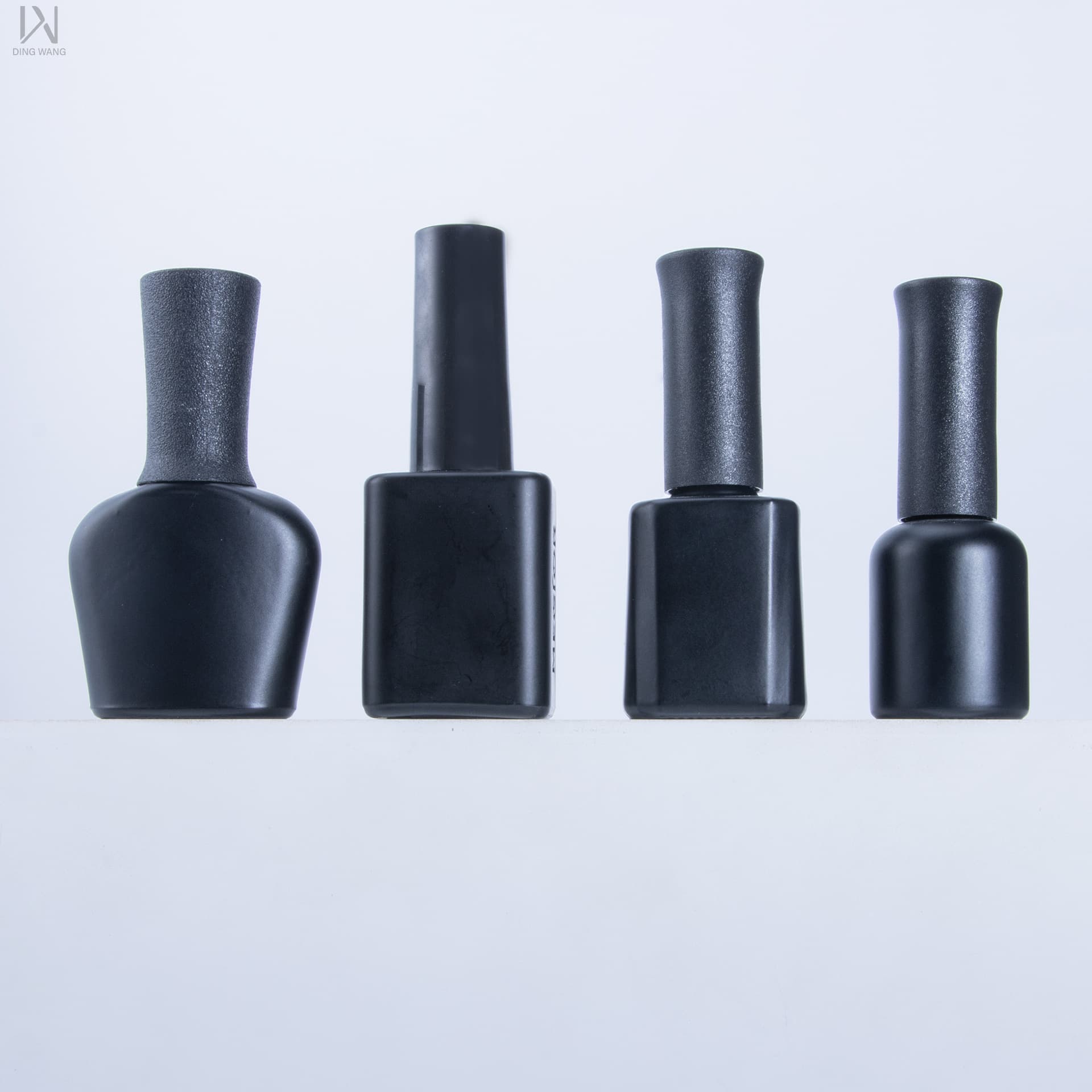 Factory Custom 10ml 15ml Empty Gel Nail Polish Bottle with Brush Cap, Matte Black Gel Nail Polish Light-Proof Bottle