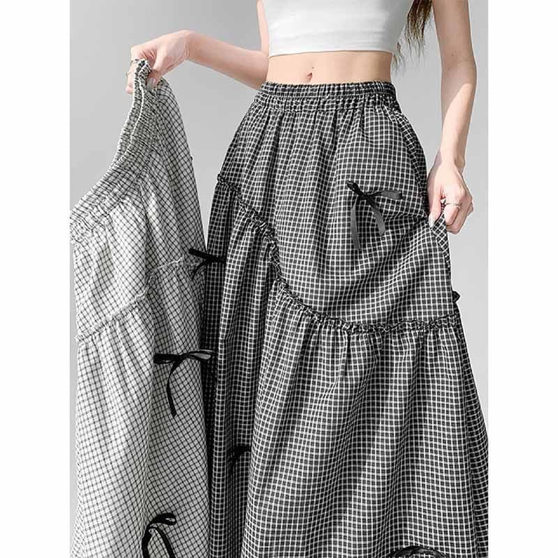 Design sense of literary retro plaid high-waisted slim A-line skirt 2024 new style splicing large swing umbrella skirt long skirt
