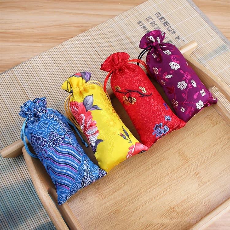 Dragon Boat Festival brocade sachets, horn comb bags, gua sha boards, brocade pouches, drawstring jewelry and bracelet packaging