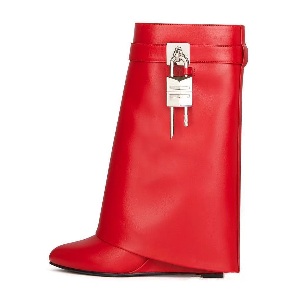 Winter European and American New Wide Shaft Lock Buckle Skirt Edge Ultra High Broken Heel Round Toe Leather High Heel Short Boots with Zipper