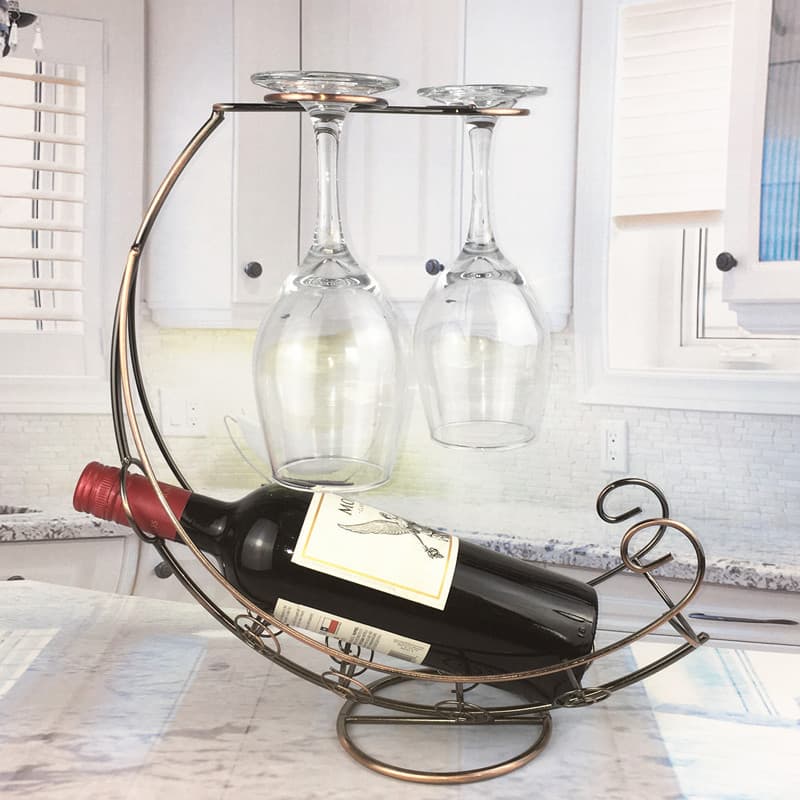 Creative pirate ship wine rack, retro wine rack ornament, home wine glass rack, stemmed glass hanging rack wholesale