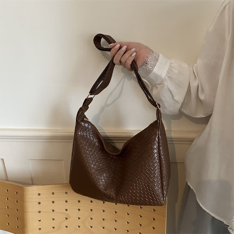Simple Solid Color Woven Texture Large Capacity Tote Bag for Women 2026 New Retro Versatile Shoulder Crossbody Bag Commuter Bag