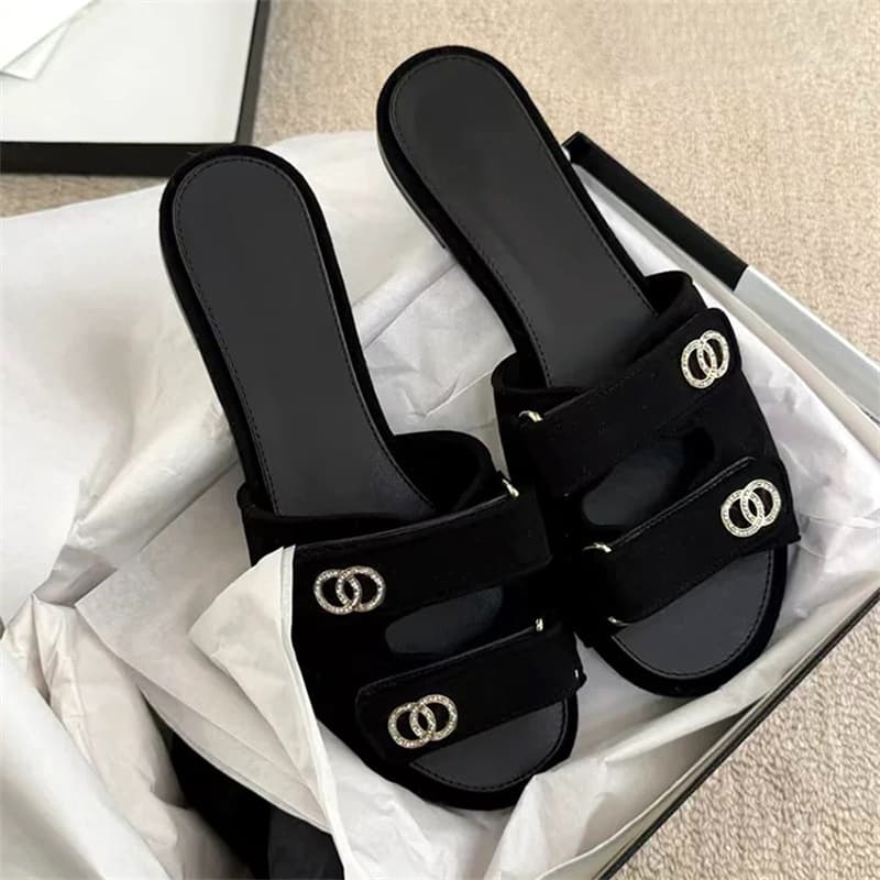 2026 Chanel-style Summer New Flat Open Toe Sandals Women Velcro Platform Non-slip Casual Beach Slippers