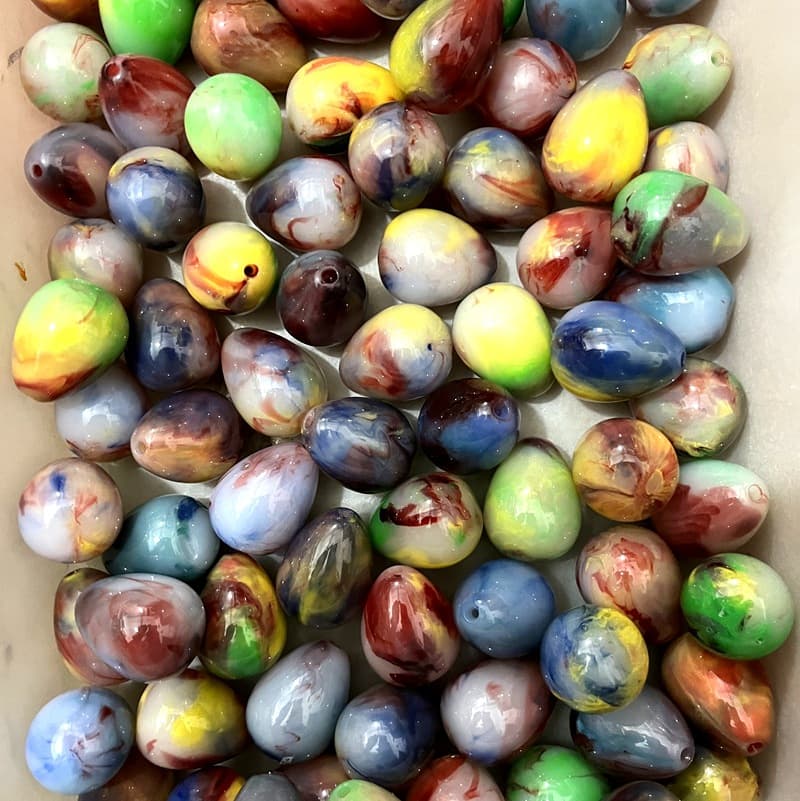 Colorful Malaysian Buddha Heart Bodhi Fruit Black Skin Fruit Internet celebrity resin color fruit live broadcast cooperation wholesaler price