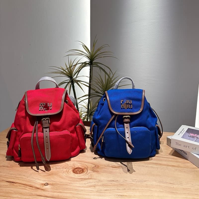 Miu Miu 2026 Canvas Backpack College Style Large Capacity High-End Versatile Fashion Handbag Shoulder Commuter Backpack