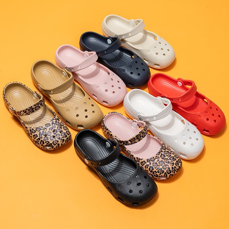 Women's Ballet-Style Clogs 2026 New Summer Style Mary Jane EVA Non-Slip and Odor-Resistant Flat Slippers Beach Shoes