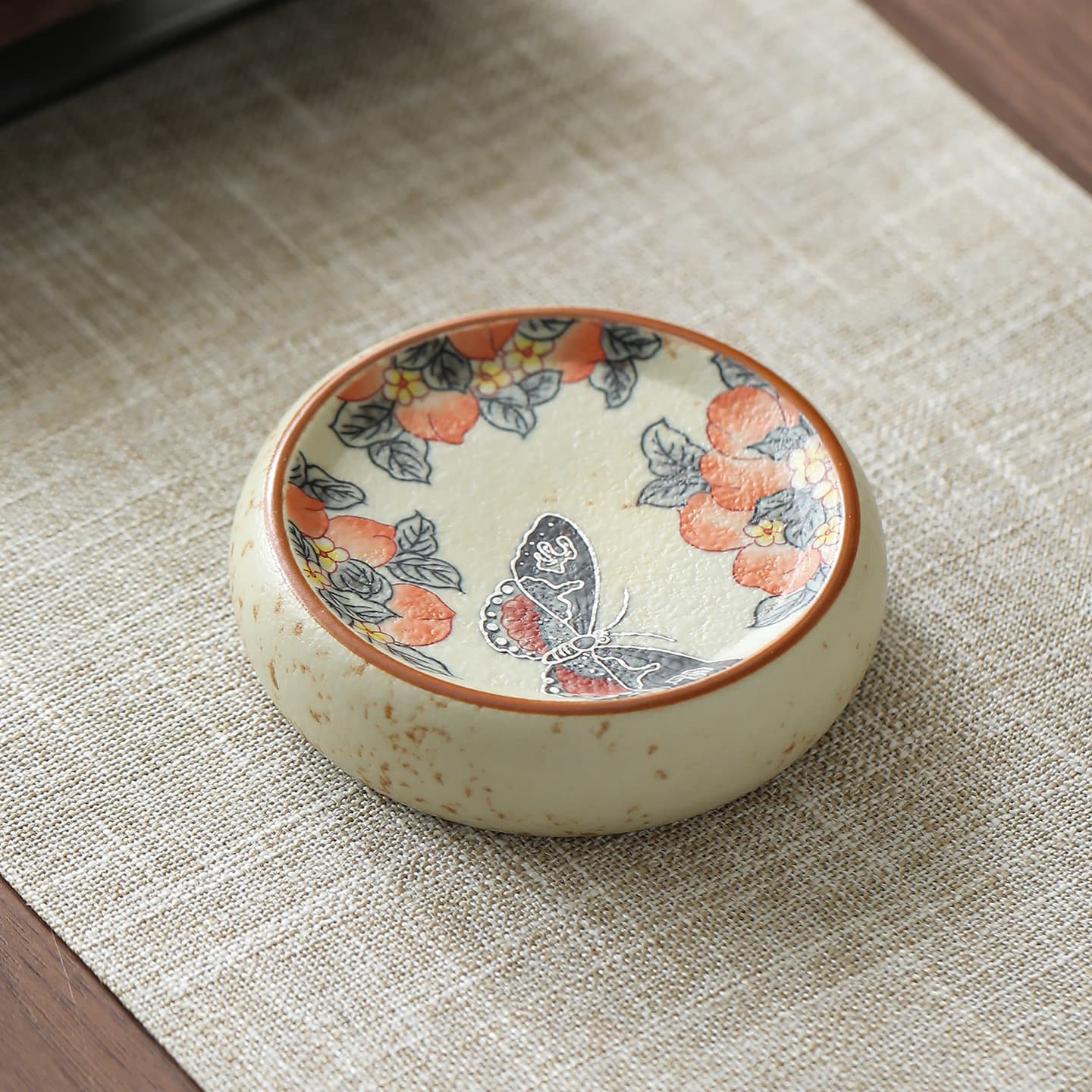 Caramel Glaze Peach Blossom Butterfly Lid Rest Home Vintage Gaiwan Ceramic Tea Divider Kung Fu Tea Ceremony Tea Sea Tea Set Accessories
