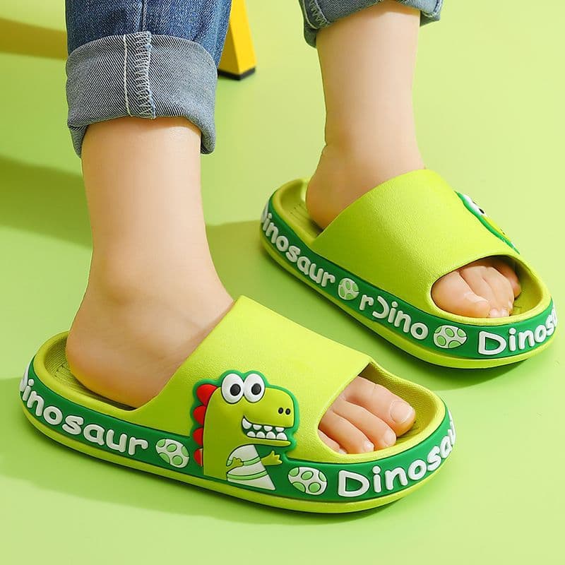 Dinosaur children's slippers, boys' sandals, new summer style, girls' non-slip, parent-child, indoor and outdoor wear, cartoon sandals for older children.