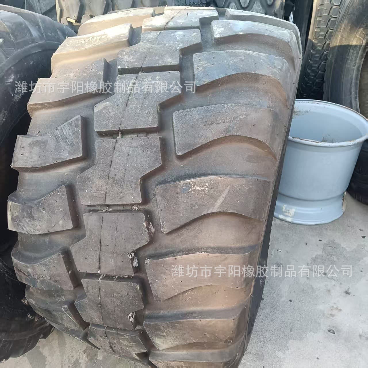 Suspension Trailer Tire 650/50R22.5 for Balers