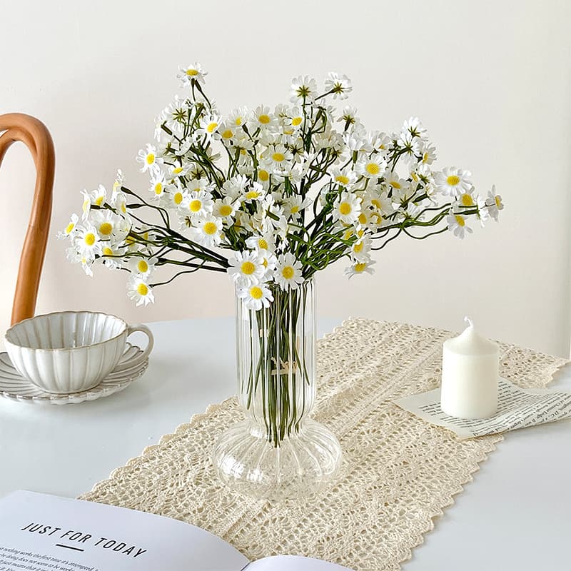 INS Chamomile Artificial Flower Bouquet Small Daisy Fake Flowers Living Room Decoration Dining Table Flower Decorative Bouquet Photography Prop