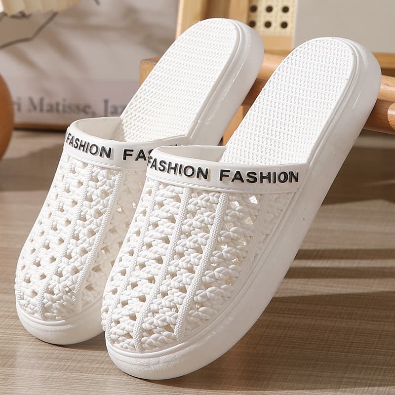 Women's Breathable Clog Sandals for Summer Beach, Indoor Home Anti-Slip Slippers