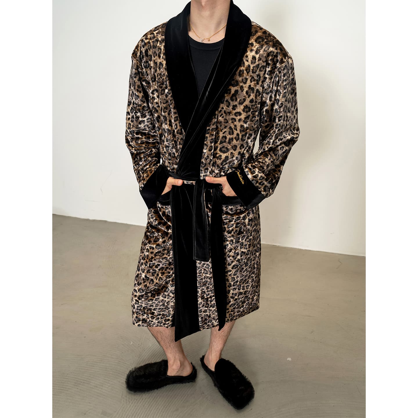 Dbwdoublewin Luxurious Retro Elegant Heavy Velvet Leopard Print Robe Bathrobe Comfortable Home Sleepwear