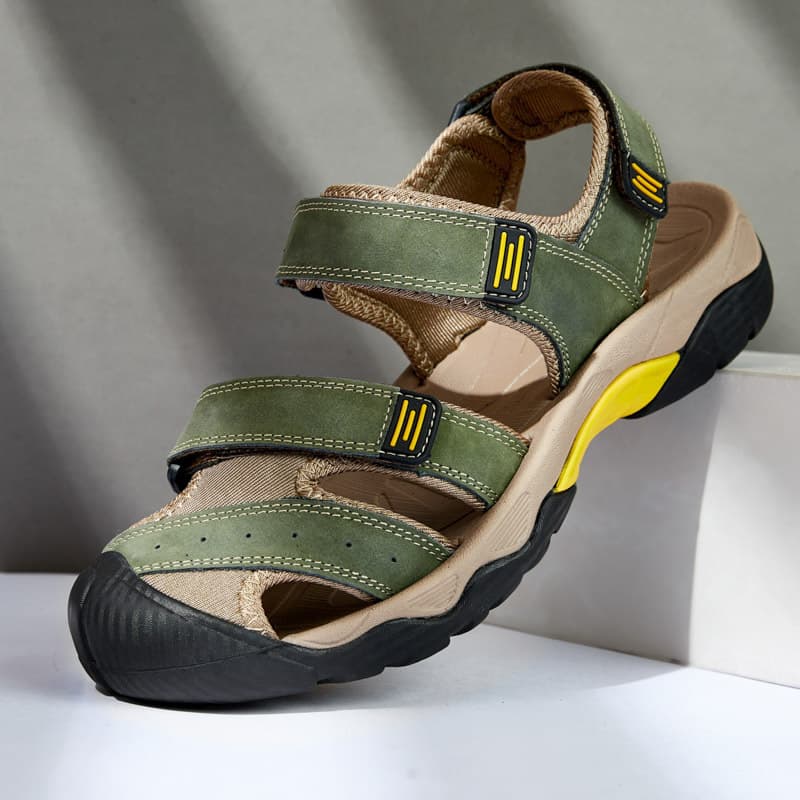 2024 Summer Men's Genuine Leather Sandals, Casual Sports Beach Shoes, Large Size, Non-Slip Soft Sole for Outdoor Wear