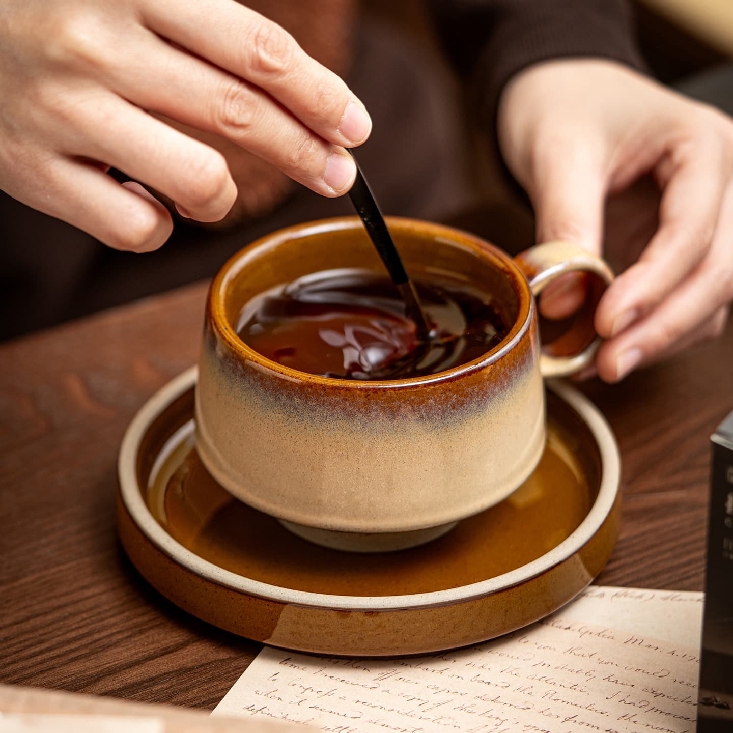 Dehua Daily Ceramic Water Cup Wholesale 240ml Retro Ceramic Mug Set Tea Restaurant Coffee Cup with Saucer