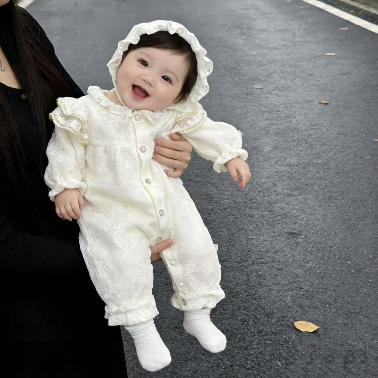 Fashionable baby girl spring and autumn jumpsuit infant princess harem one-year-old 100-day dress going out harem romper