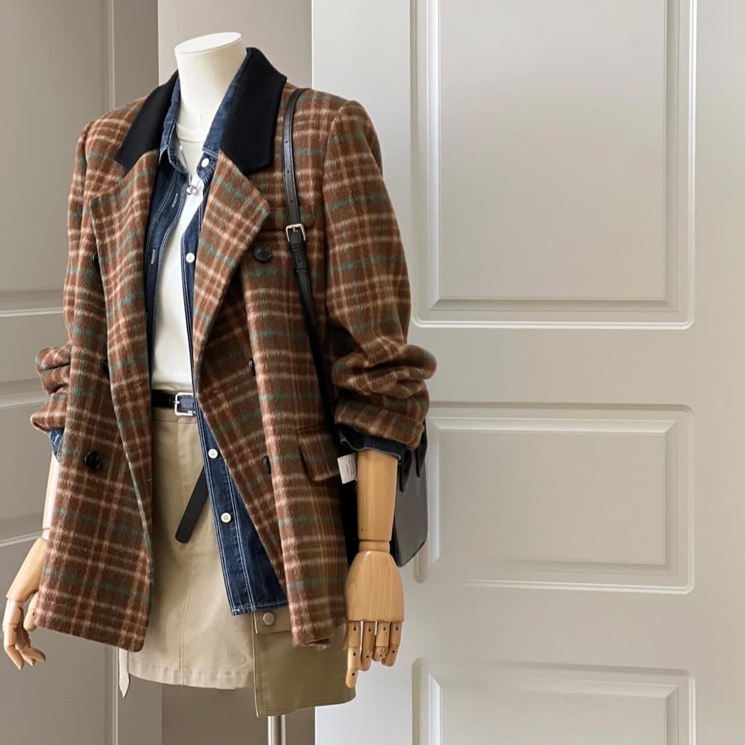 Brand clearance live stream source, high-quality autumn/winter designer women's clothing, final batch clearance wholesale live stream apparel
