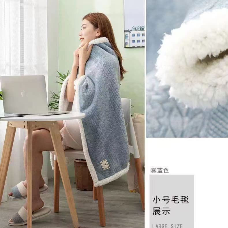 Factory Stock Embossed Flannel Composite Lamb Fleece Thickened Warm Throw Nap Blanket Shawl Blanket