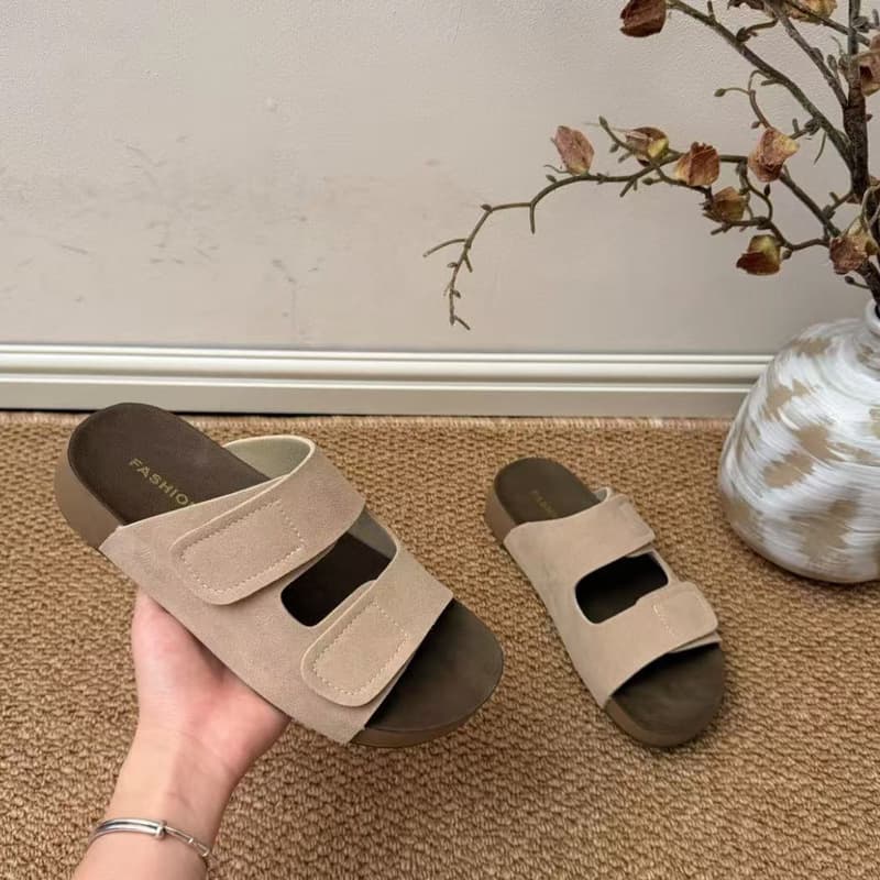 Thick Sole Magic Trend New 2026 Summer Lightweight Comfortable Fashion Casual Slides Versatile Breathable Beach Sandals