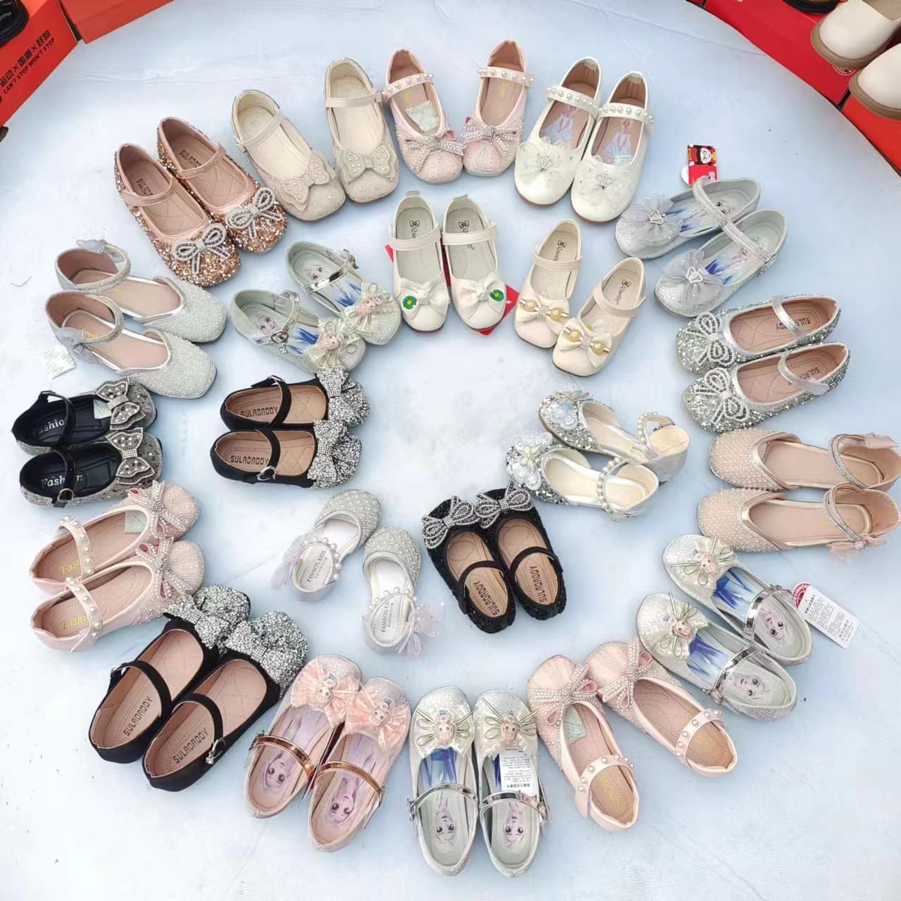 Popular girls crystal princess shoes silver girls catwalk piano evening dress high heels campus stage performance shoes