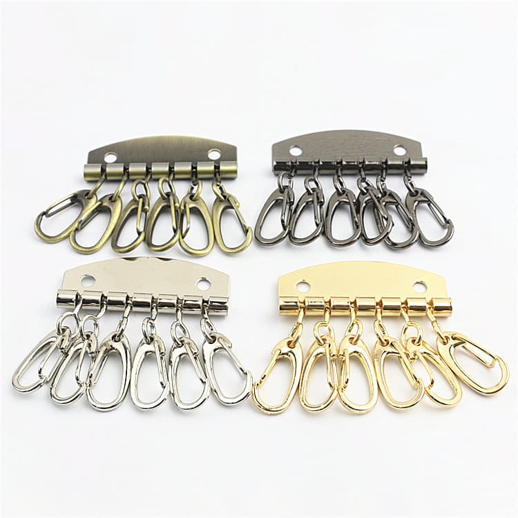 Handmade DIY leather key pouch hardware accessories, hand-stitched key pouch with 6 teeth.