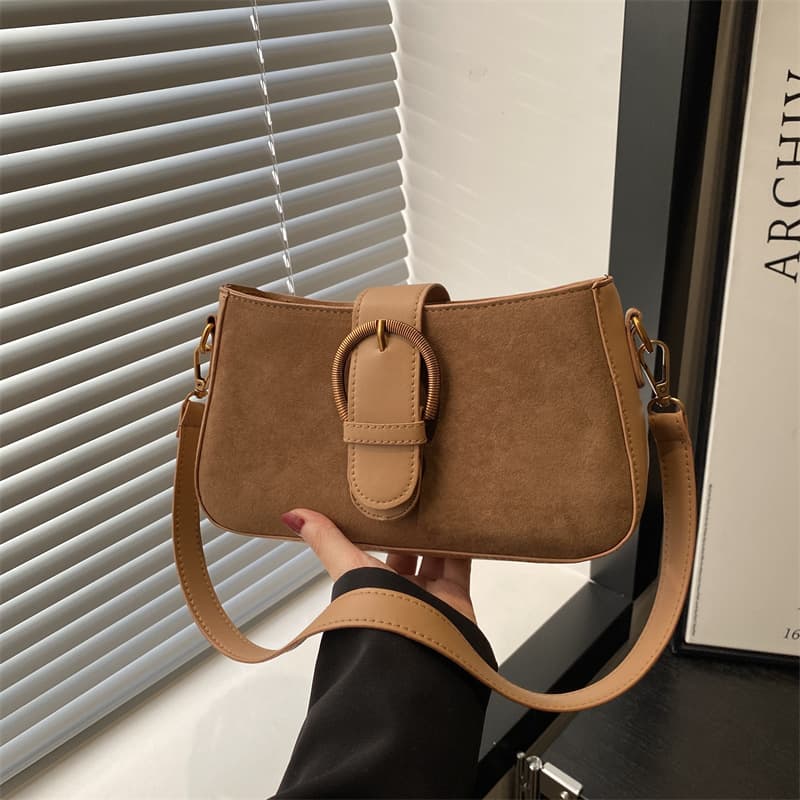 Women's Large Capacity Underarm Bag 2025 New Fashionable Crossbody Shoulder Bag Trending Popular Small Square Bag
