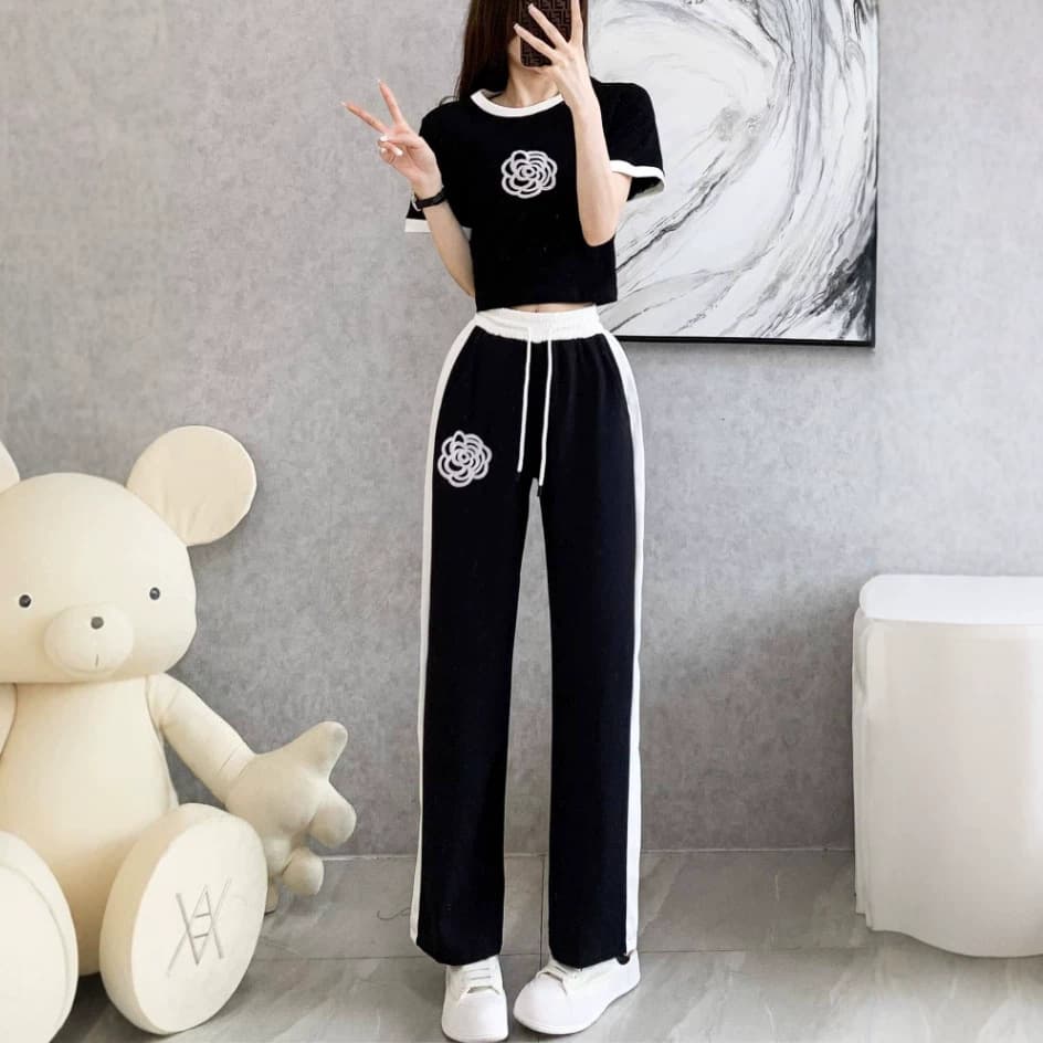 High-End Casual Sportswear Set Women Summer 2026 New Fashionable Age-Reducing Chic Wide Leg Pants Trendy Two-Piece Set