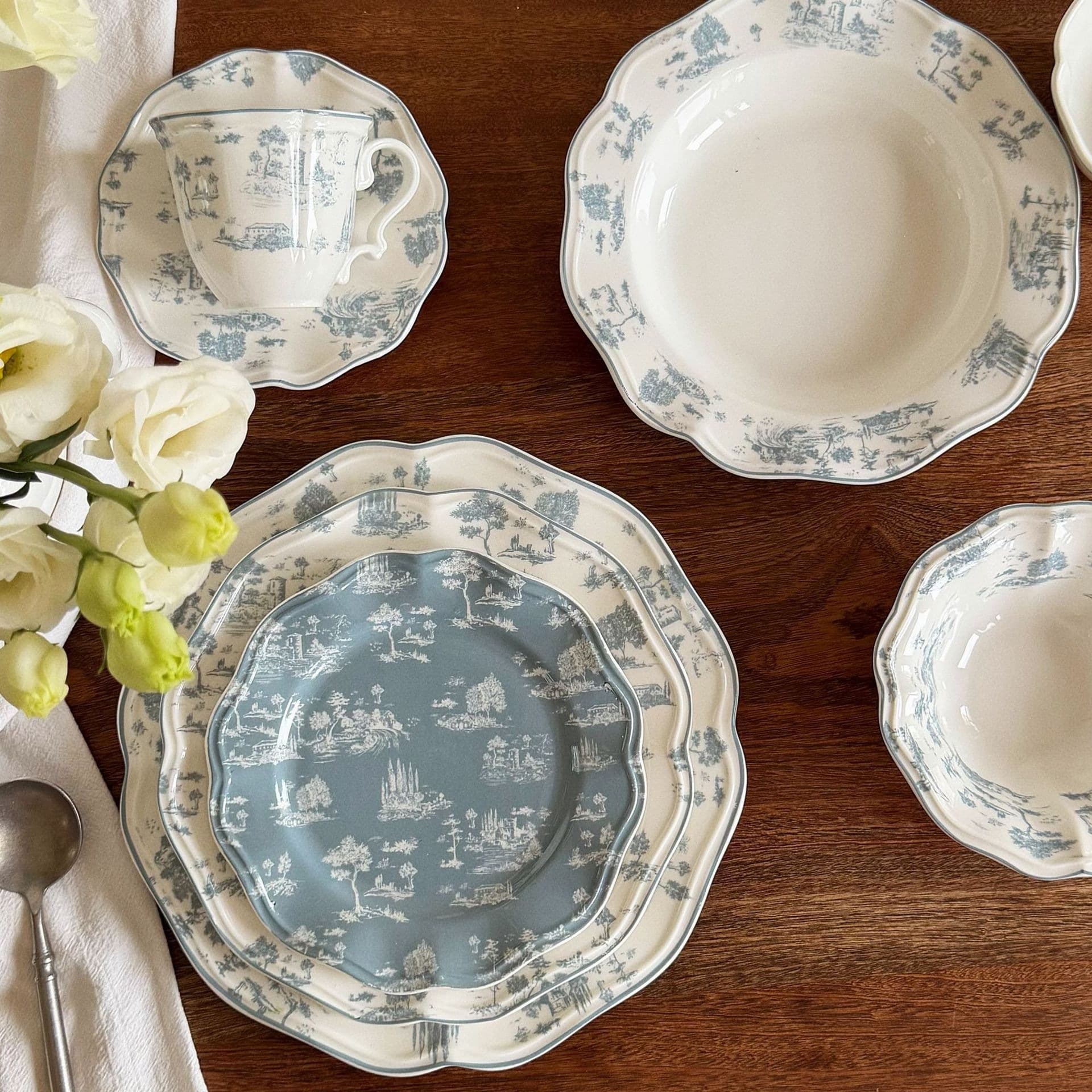 French Vintage Blue Pastoral Landscape Ceramic Tableware Ceramic Bowl Dessert Plate Dinner Plate Coffee Cup and Saucer Deep Plate Pasta Plate