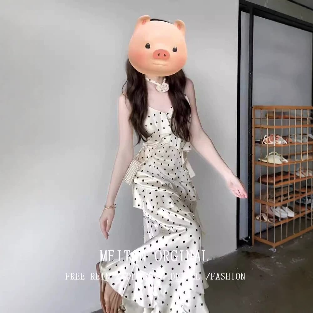 French polka dot suspender dress for women 2026 spring and summer new style waist slimming pure desire ruffled slimming long skirt