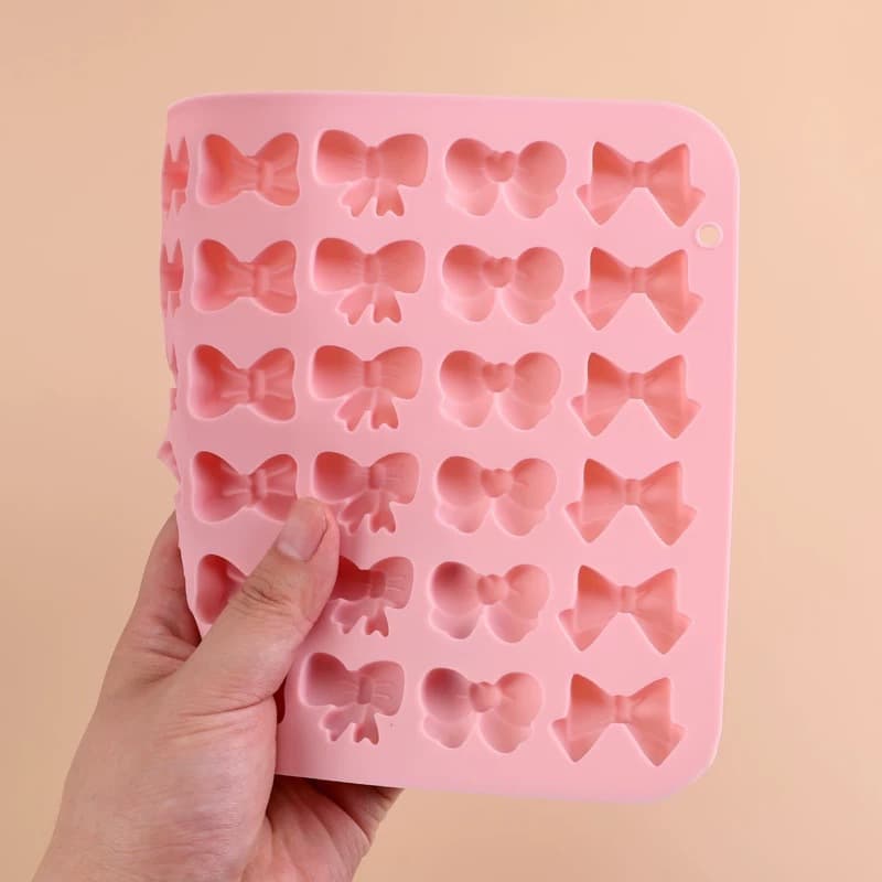 In Stock 36-Cavity 6 Different Bow Shape Soft Candy Mold Chocolate Mold Baking Silicone Resin Mold