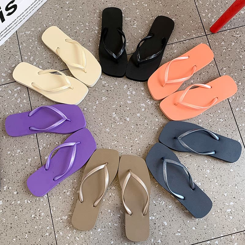 Fashion Casual Women's Flip Flops Summer Wear-Resistant Square Toe Non-Slip Beach Sandals, Available for Immediate Wear