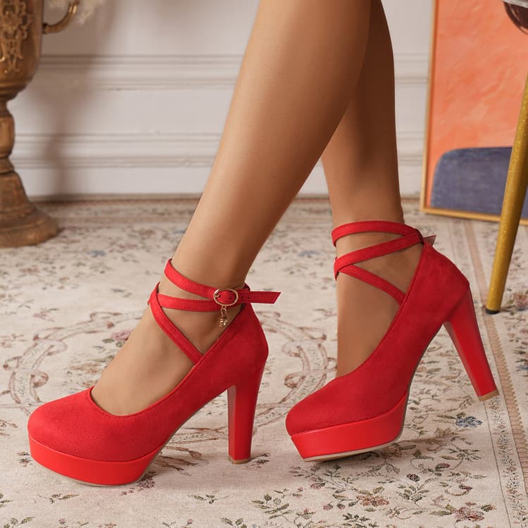 2025 Spring/Autumn Round-Toe Red Wedding Shoes Stiletto Heels Model Cheongsam Catwalk Shoes Single Shoes for Women