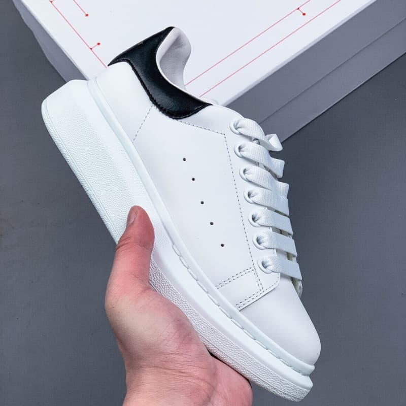 Putian Pure Original High-End Version Mcqueen White Sneakers, Height-Increasing Thick-Soled Platform Shoes, Versatile for Men and Women, Same Style Couple Shoes