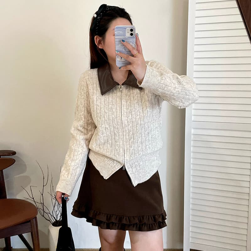 Plus Size Women's Polo Collar Patchwork Knit Cardigan for Winter 2025, Loose Fit, Versatile Casual Jacket 23300