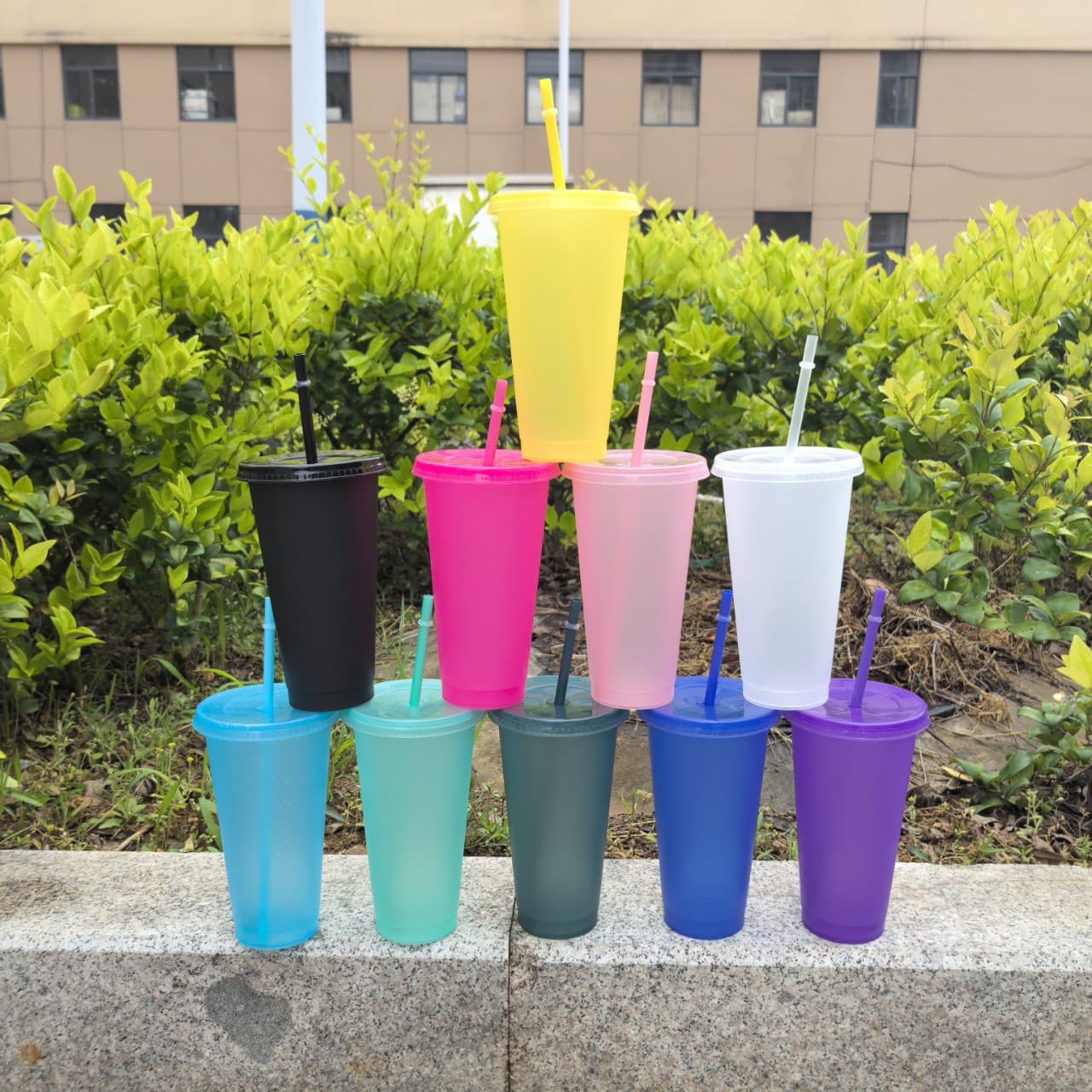 Summer New Creative Water Cup, PP Material Plastic Glitter Straw Cup, Portable Wholesale Leak-proof Sealed
