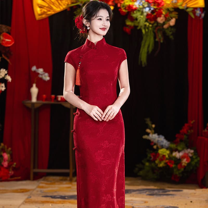 Wedding Banquet Qipao Dress, Engagement Red Gown, Long Style, 2026 New Model, Stunning Homecoming Dress for the Bride