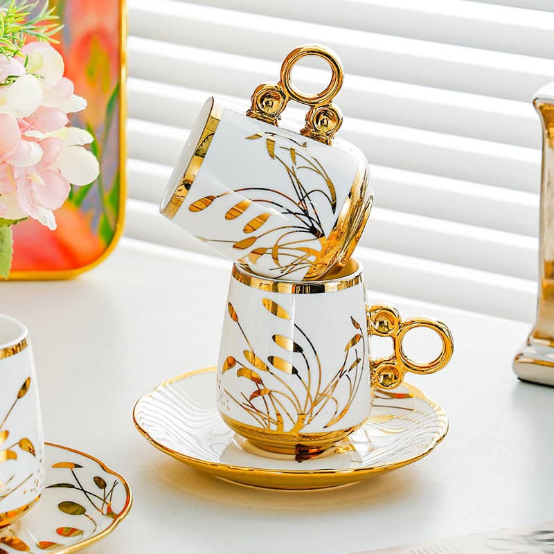 European Style Ceramic Coffee Cup Set of 6 with Gold Decoration Afternoon Tea Cups Dishwasher Safe Floral Patterned Tea Set