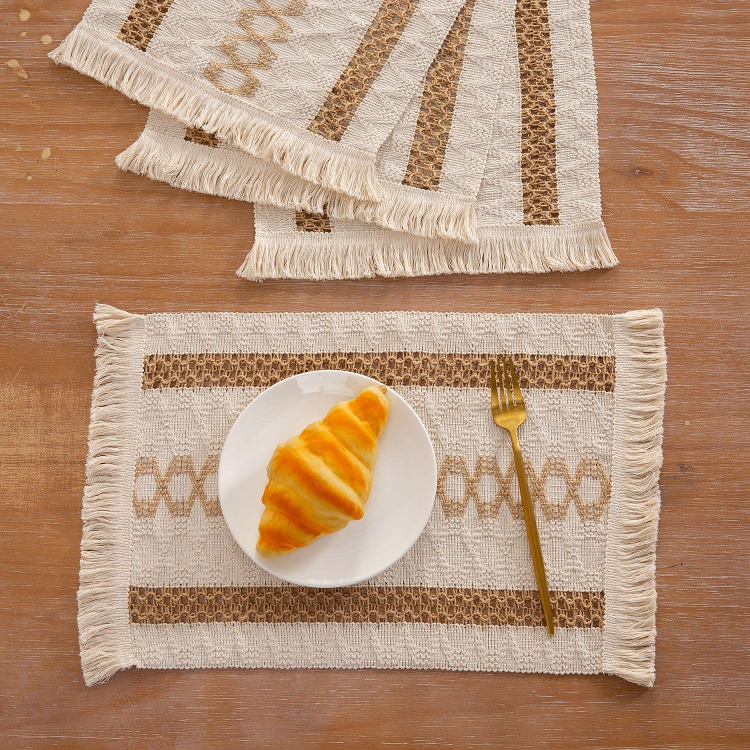 Cotton and linen placemat fabric tassel placemat two-color stitching woven Jacquard insulation bowl mat Amazon fabric placemat